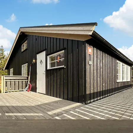 3 Bedroom Stunning In *